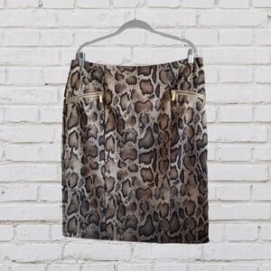 38. MICHAEL MICHAEL KORS Snakeskin Print Skirt